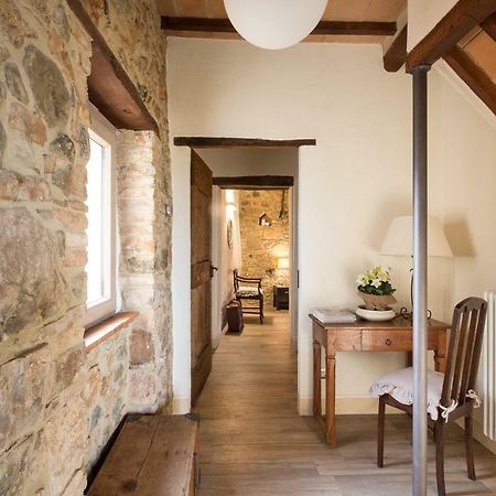 La Casa Di Alice Villa Castelnuovo dell'Abate ภายนอก รูปภาพ