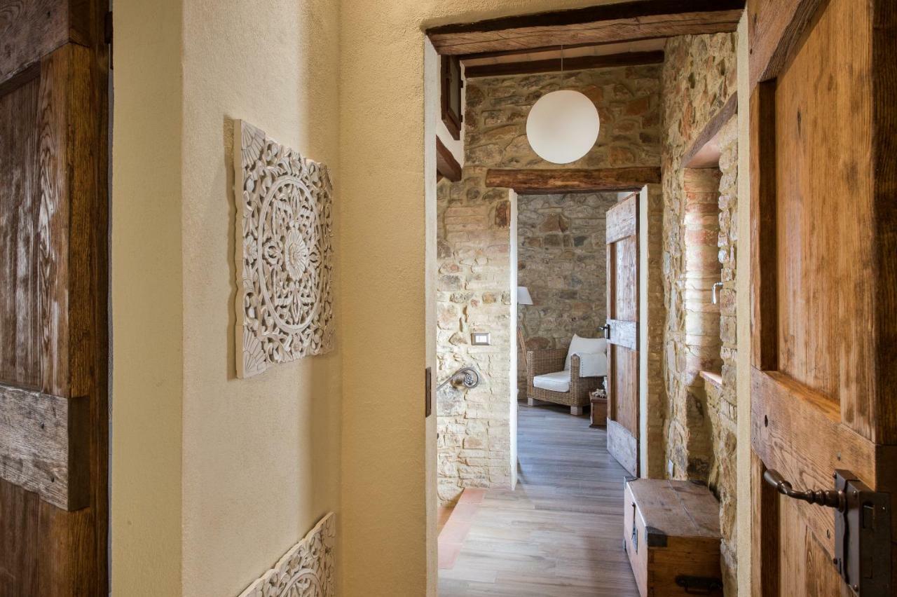 La Casa Di Alice Villa Castelnuovo dell'Abate ภายนอก รูปภาพ