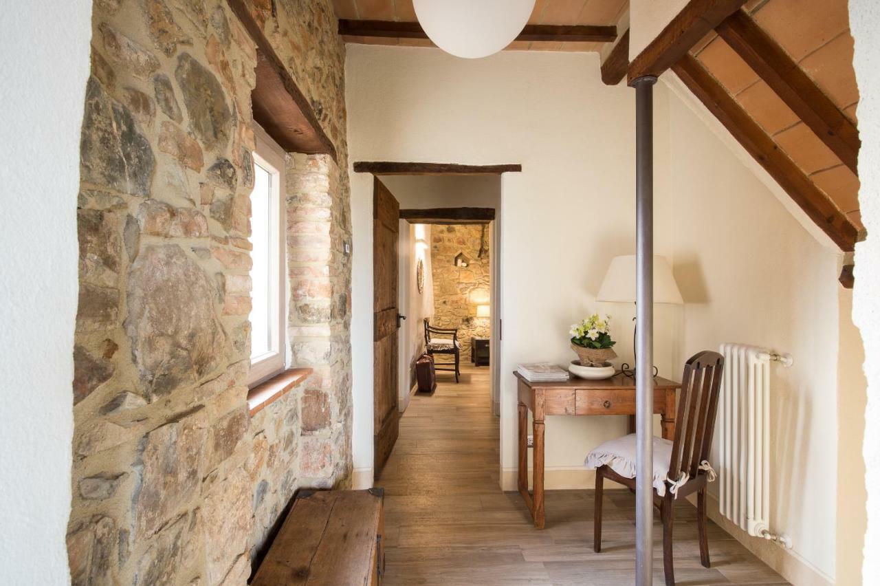 La Casa Di Alice Villa Castelnuovo dell'Abate ภายนอก รูปภาพ