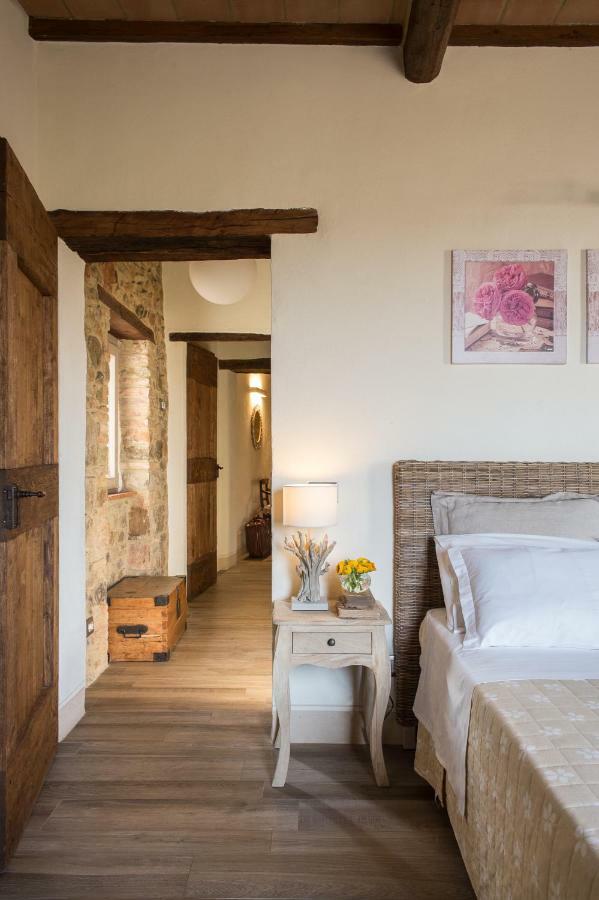 La Casa Di Alice Villa Castelnuovo dell'Abate ภายนอก รูปภาพ