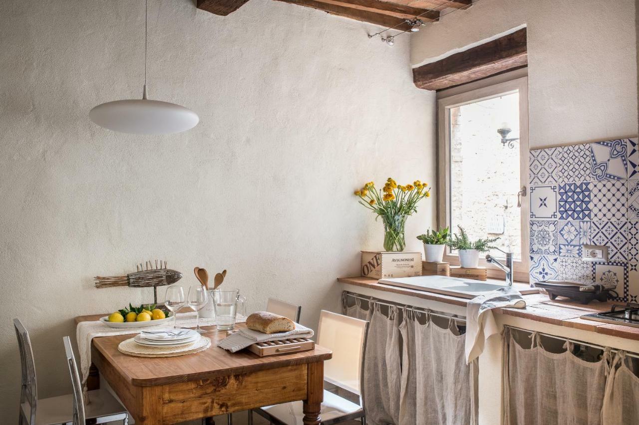 La Casa Di Alice Villa Castelnuovo dell'Abate ภายนอก รูปภาพ